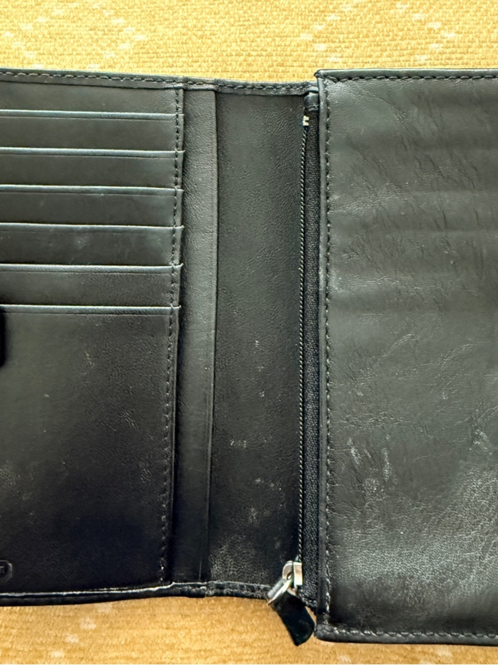 Coach Vintage  Black Leather Mia Wallet with Silver Logo Plaque - Picture 4 of 7